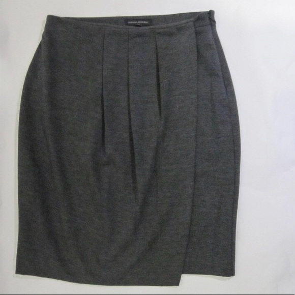 Banana Republic Dresses & Skirts - Banana Republic Skirt